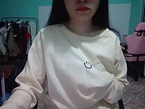 Snapshot of May2k2 chatting on 11-03-25, 01:51 May2k2 online show from 11-03-25, 01:51