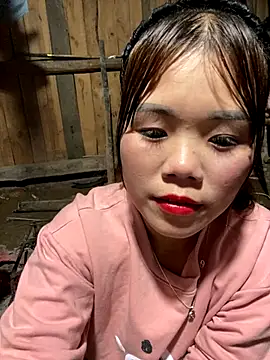 Snapshot of nachi-baby chatting on 11-22-25, 01:10 nachi-baby online show from 11-22-25, 01:10