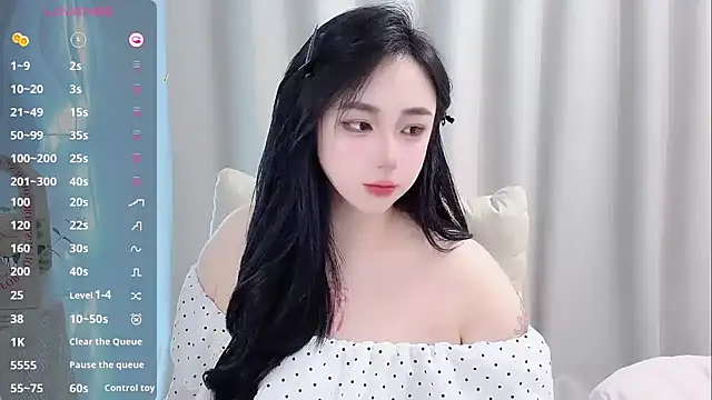 Love-hanzaizai718 online show from 04-14-26, 01:28