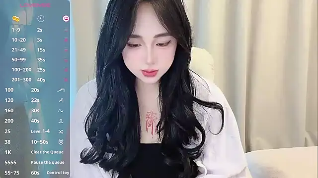 Love-hanzaizai718 online show from 04-17-26, 08:50