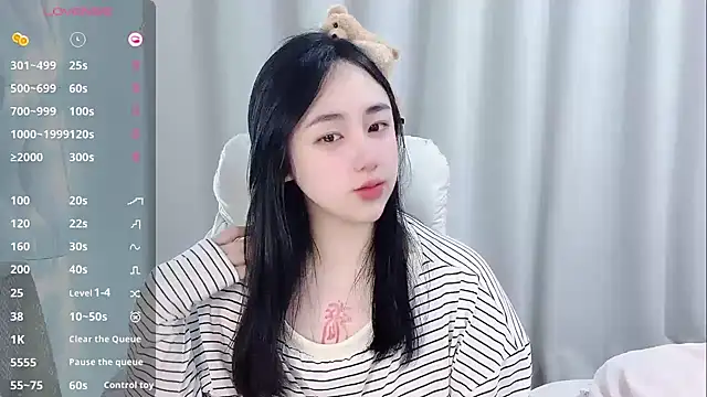 Love-hanzaizai718 online show from 04-18-26, 02:32