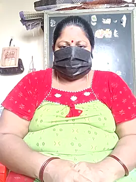 Snapshot of sreemamitha9 chatting on 11-29-25, 04:26 sreemamitha9 online show from 11-29-25, 04:26