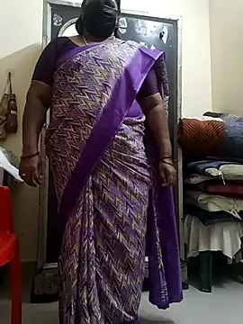 Snapshot of sreemamitha9 chatting on 12-05-25, 01:52 sreemamitha9 online show from 12-05-25, 01:52