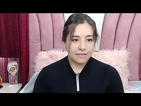 Snapshot of SantaRameriz chatting on 06-16-26, 05:15 SantaRameriz online show from 06-16-26, 05:15