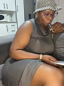 SweetCandy84 online show from 02-17-26, 01:29