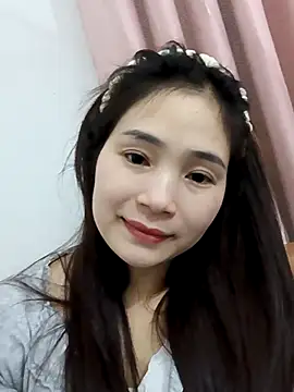 Snapshot of Pig_pig11 chatting on 12-04-25, 01:20 Pig pig11 online show from 12-04-25, 01:20