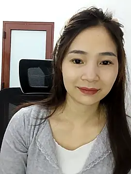 Snapshot of Pig_pig11 chatting on 12-13-25, 08:47 Pig pig11 online show from 12-13-25, 08:47