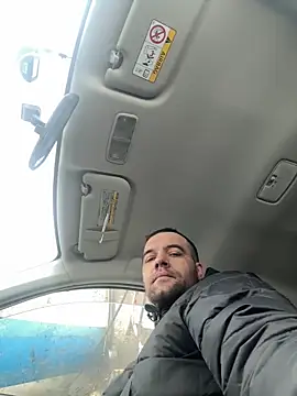 Snapshot of Just__Fun chatting on 12-19-25, 04:30 Just Fun online show from 12-19-25, 04:30