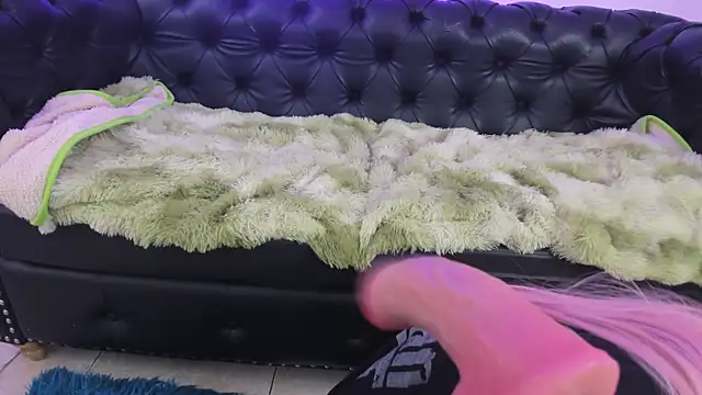 Damiian20  online show from 04-16-26, 01:23