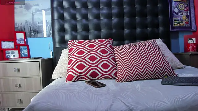 Khalid16  online show from 11-12-25, 01:44