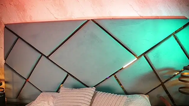  giggy 2 online show from 12-03-25, 11:41