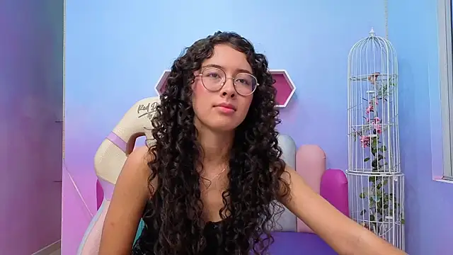 Sasha-Monroe online show from 10-25-25, 04:09