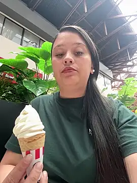 chanelketty online show from 11-20-25, 03:45