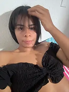 Snapshot of NikolRose chatting on 02-25-26, 05:11 NikolRose online show from 02-25-26, 05:11