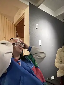 Kloe Novoa online show from 01-16-26, 01:26