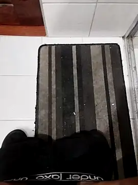 Andres  00 online show from 04-10-26, 01:49