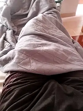 Andres  00 online show from 04-24-26, 01:57