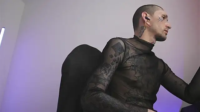 TokyoHatsumoto online show from 02-10-26, 10:03