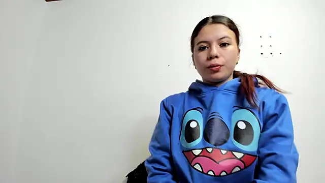 Snapshot of Vanessa_Martinz chatting on 11-09-25, 12:25 Vanessa Martinz online show from 11-09-25, 12:25