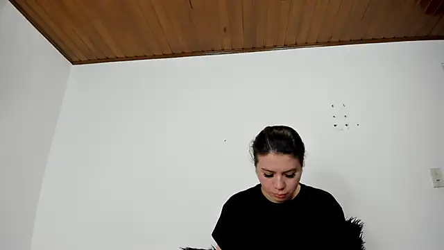 Snapshot of Vanessa_Martinz chatting on 11-14-25, 12:26 Vanessa Martinz online show from 11-14-25, 12:26