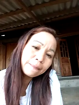 Gwen-n online show from 10-24-25, 06:10