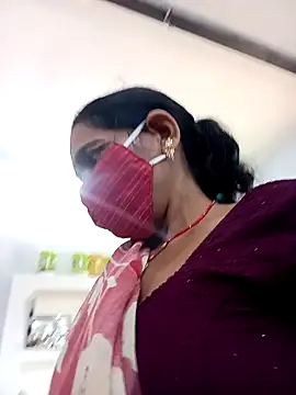 Indiangueen online show from 11-16-25, 09:26