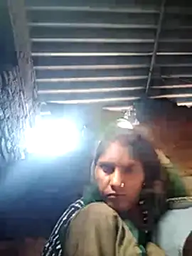 Snapshot of Babita_ranni chatting on 11-22-25, 04:00 Babita ranni online show from 11-22-25, 04:00