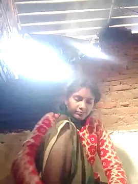 Snapshot of Babita_ranni chatting on 12-18-25, 03:34 Babita ranni online show from 12-18-25, 03:34