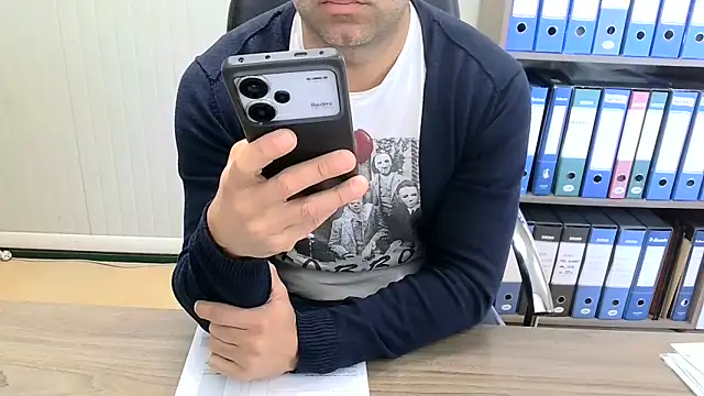 Evasionee online show from 04-24-26, 06:27