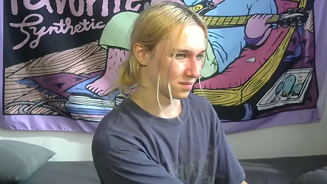 Snapshot of icebenz chatting on 06-09-26, 01:01 icebenz online show from 06-09-26, 01:01