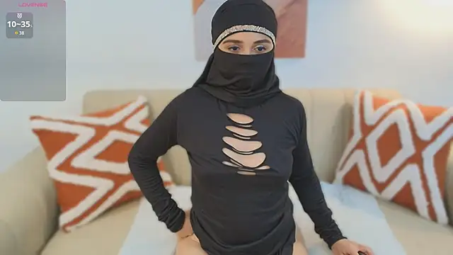 Lailaa lush online show from 11-06-25, 07:09