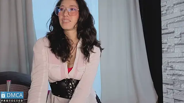 eva delight  online show from 04-18-26, 12:09