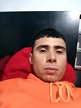 Snapshot of robinhd1234 chatting on 02-25-26, 11:47 robinhd1234 online show from 02-25-26, 11:47