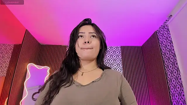 damii tay1 online show from 04-21-26, 03:13