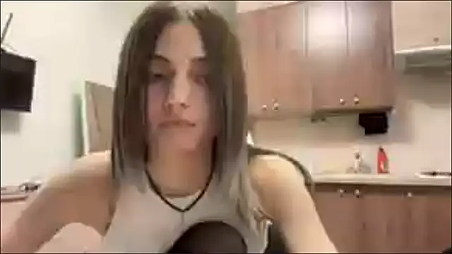 AidaGloshen online show from 11-25-25, 06:08