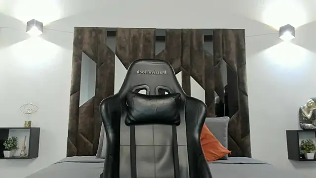 Snapshot of MATEO_DILUCA chatting on 11-27-25, 10:06 MATEO DILUCA online show from 11-27-25, 10:06