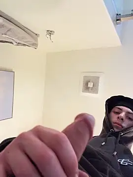 slimshadypt2 online show from 02-09-26, 09:35