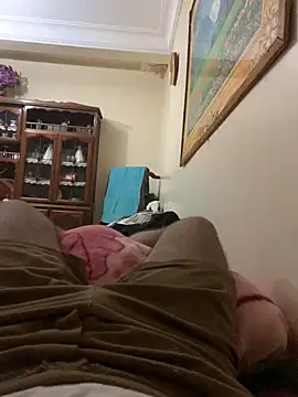 Snapshot of Unique-Man chatting on 11-04-25, 07:02 Unique-Man online show from 11-04-25, 07:02