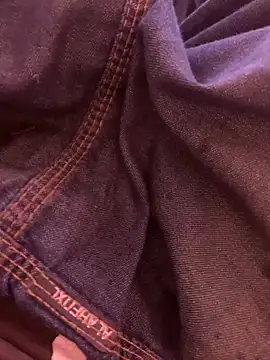 Snapshot of Unique-Man chatting on 11-24-25, 11:54 Unique-Man online show from 11-24-25, 11:54