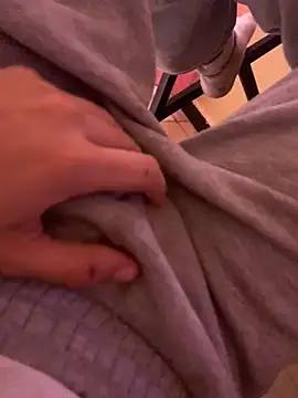 Snapshot of Unique-Man chatting on 12-03-25, 12:03 Unique-Man online show from 12-03-25, 12:03