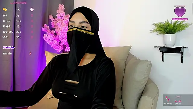 Snapshot of shaima__ chatting on 11-25-25, 08:20 shaima online show from 11-25-25, 08:20