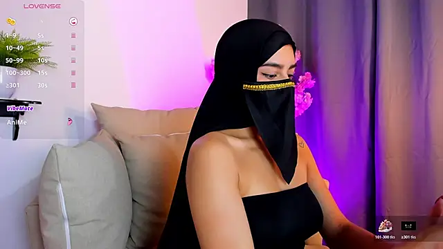 Snapshot of shaima__ chatting on 12-05-25, 08:49 shaima online show from 12-05-25, 08:49