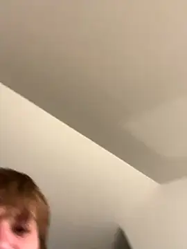 Snapshot of PetrTucnak chatting on 11-08-25, 08:40 PetrTucnak online show from 11-08-25, 08:40