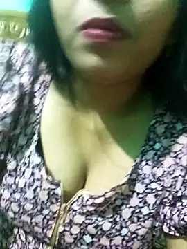 Chadni19 online show from 12-17-25, 11:38