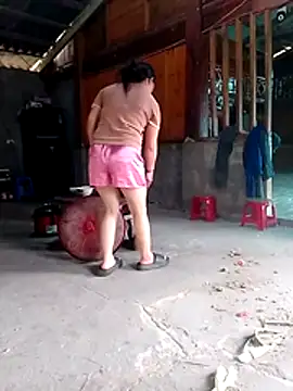 Phoena-a online show from 04-01-26, 03:51