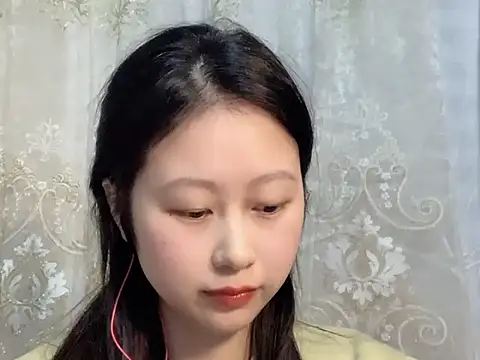 Snapshot of nuannuan35593 chatting on 10-26-25, 11:16 nuannuan35593 online show from 10-26-25, 11:16