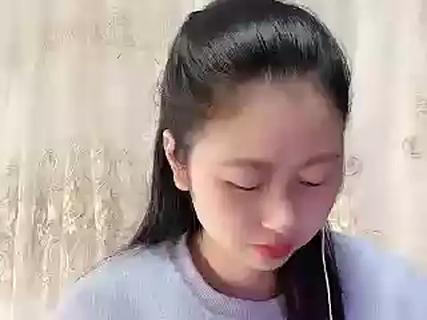 Snapshot of nuannuan35593 chatting on 11-09-25, 12:14 nuannuan35593 online show from 11-09-25, 12:14