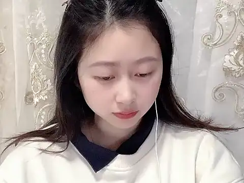 Snapshot of nuannuan35593 chatting on 11-17-25, 12:00 nuannuan35593 online show from 11-17-25, 12:00