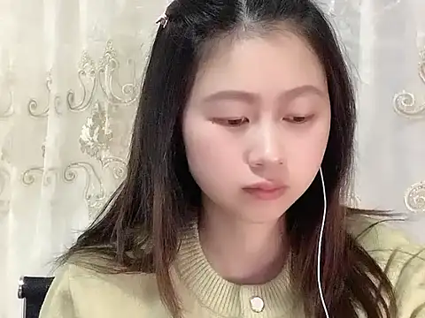 Snapshot of nuannuan35593 chatting on 11-28-25, 01:14 nuannuan35593 online show from 11-28-25, 01:14