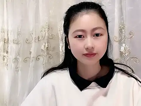 Snapshot of nuannuan35593 chatting on 12-01-25, 11:48 nuannuan35593 online show from 12-01-25, 11:48